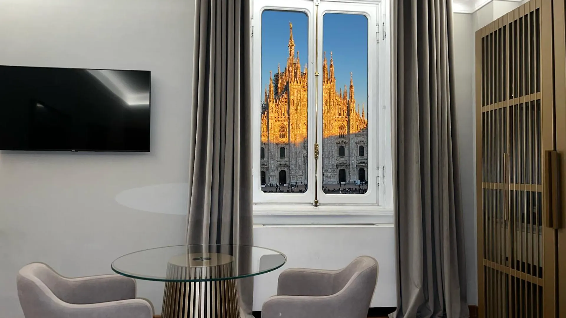Scf Collection - Duomo Apartment Milan